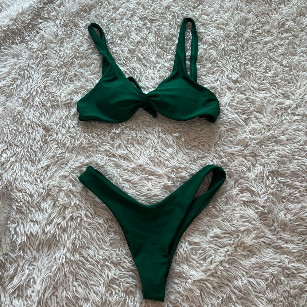 Green Bikini